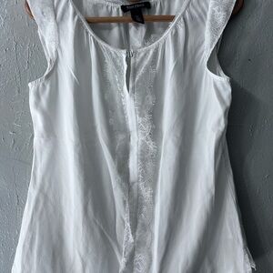 White House | Black Market - White Lace Trim Sleeveless Silk Blouse | Size Small
